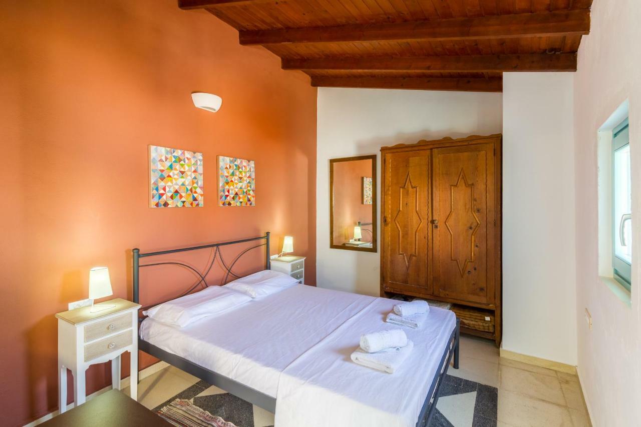 Casa Stefanis - Case de vacanță *